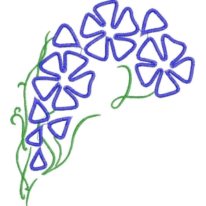 蓝色花朵刺绣图案