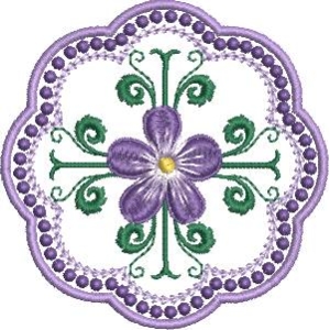 紫色花卉刺绣图案